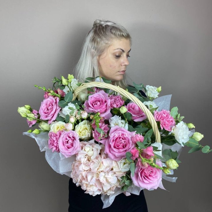 Цветочная корзина № 5 в Благовещенске