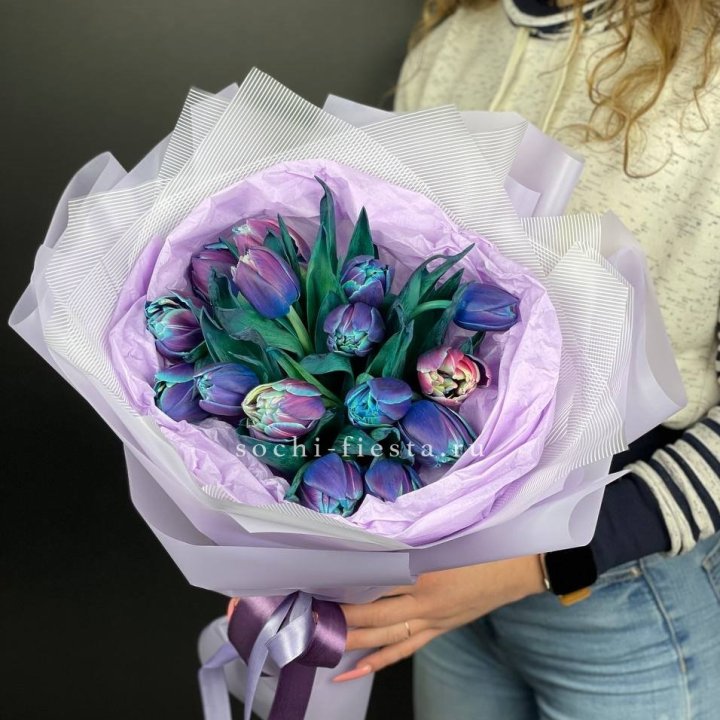 Букет тюльпанов "Пандора" в Благовещенске