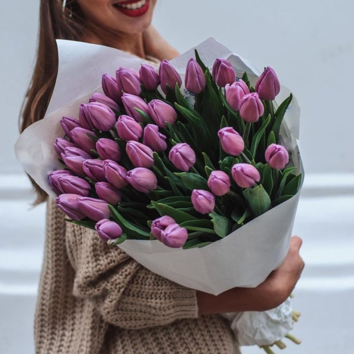 39 сиреневых тюльпанов в Благовещенске