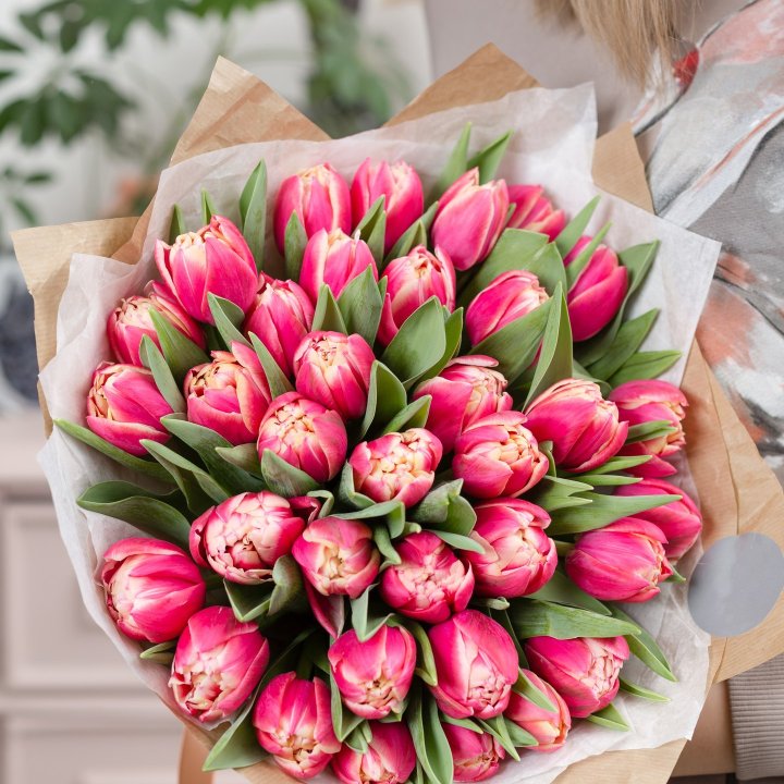 Букет пионовидных тюльпанов в Благовещенске