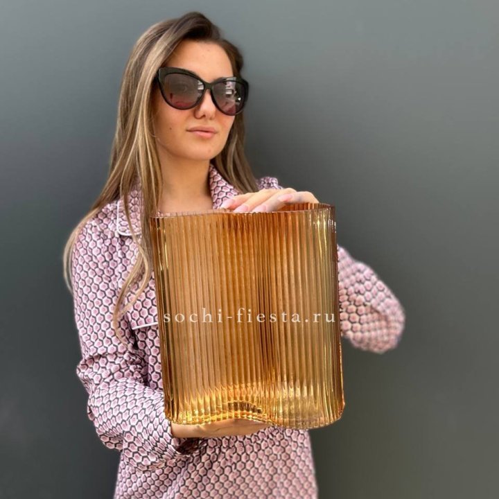 Стеклянная ваза №7 в Благовещенске